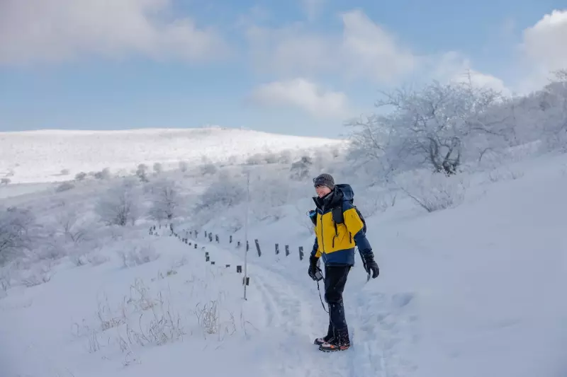 【2024年版】濡れに強いシンセティックジャケットは冬山保温着の新定番?!おすすめ8選!|化繊ジャケット・パンツ|登山ウェア|山のモノ|登山・トレラン・山スキーマガジン「山旅旅」