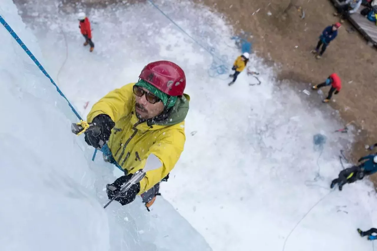 八ヶ岳でアイスクライミング