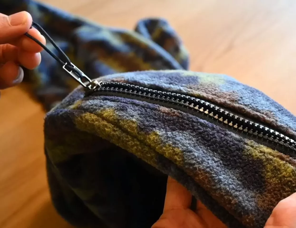 かなり使えるジッパー付きポケット