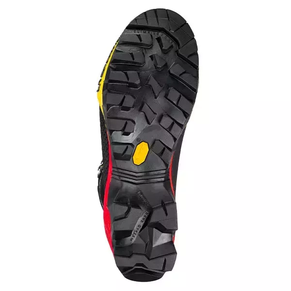 軽量性に優れバランスに優れた登山靴『エクイリビウム ST GTX』