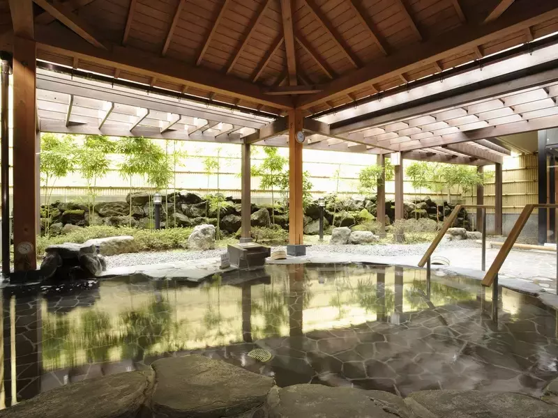 鶴巻温泉 弘法の里湯
登山 温泉