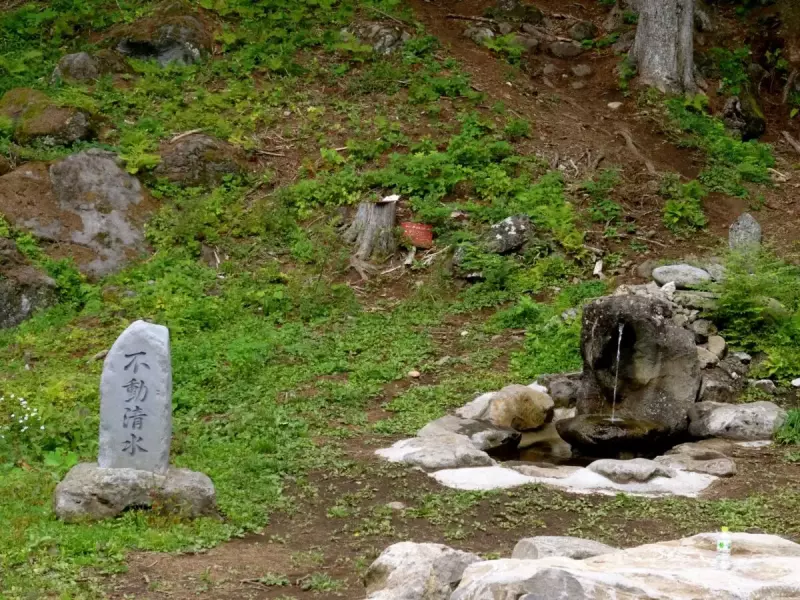 登山 編笠山 不動清水 富士見高原