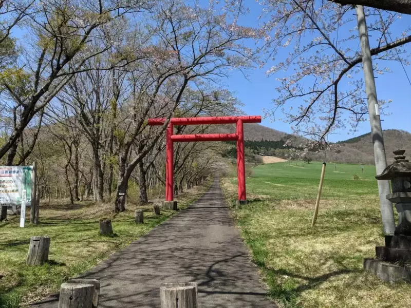 やくらいガーデン側登山口
薬莱山 登山