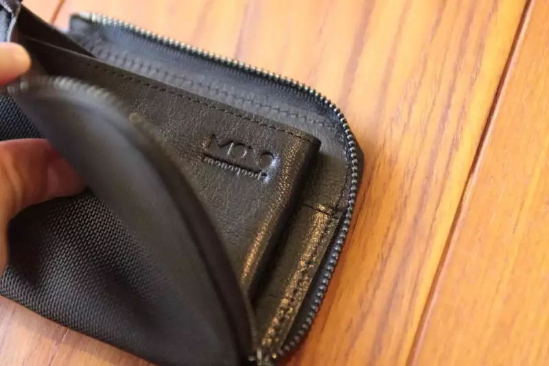 カードが取り出しやすく見つけやすい財布