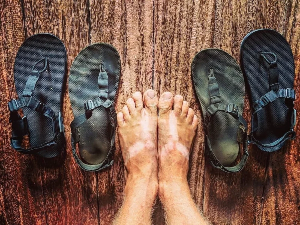フィット感抜群!山を歩ける&走れるアウトドアサンダル「BEDROCK SANDALS Cairn EVO(ケルンエボ)」