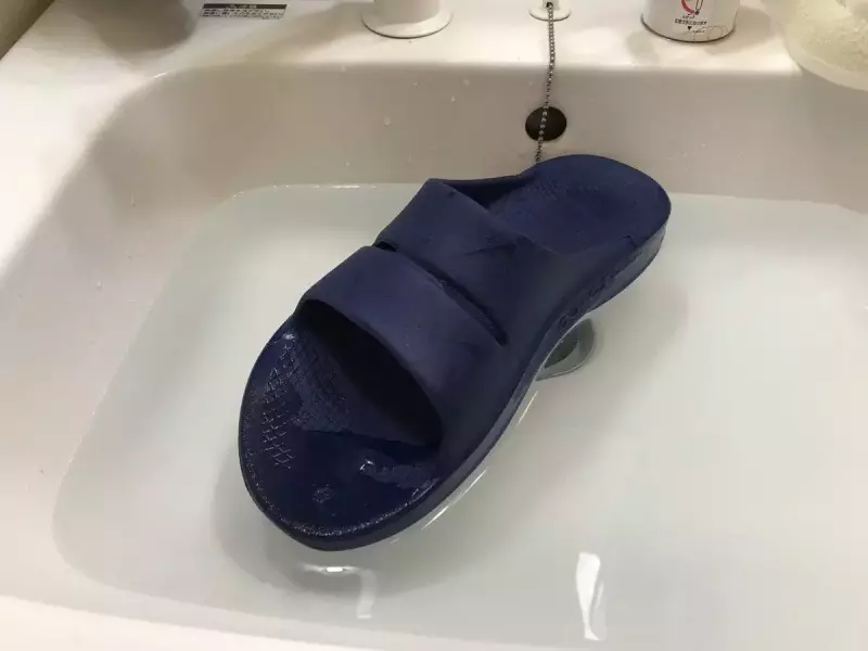 リカバリーサンダル ウーフォス