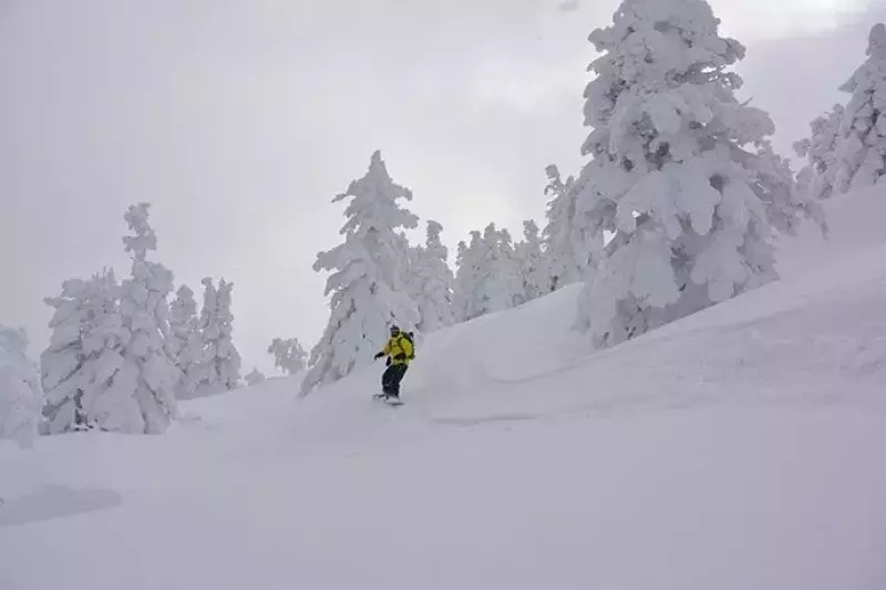 八甲田山荘からの山便り