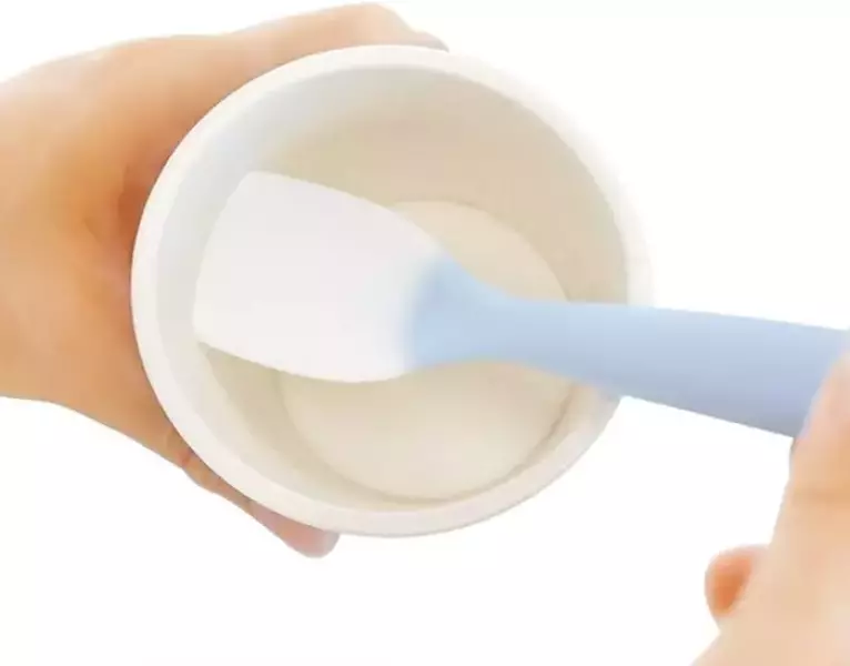 クッカーの隅々まで残さずすくえる-マーナ(MARNA)