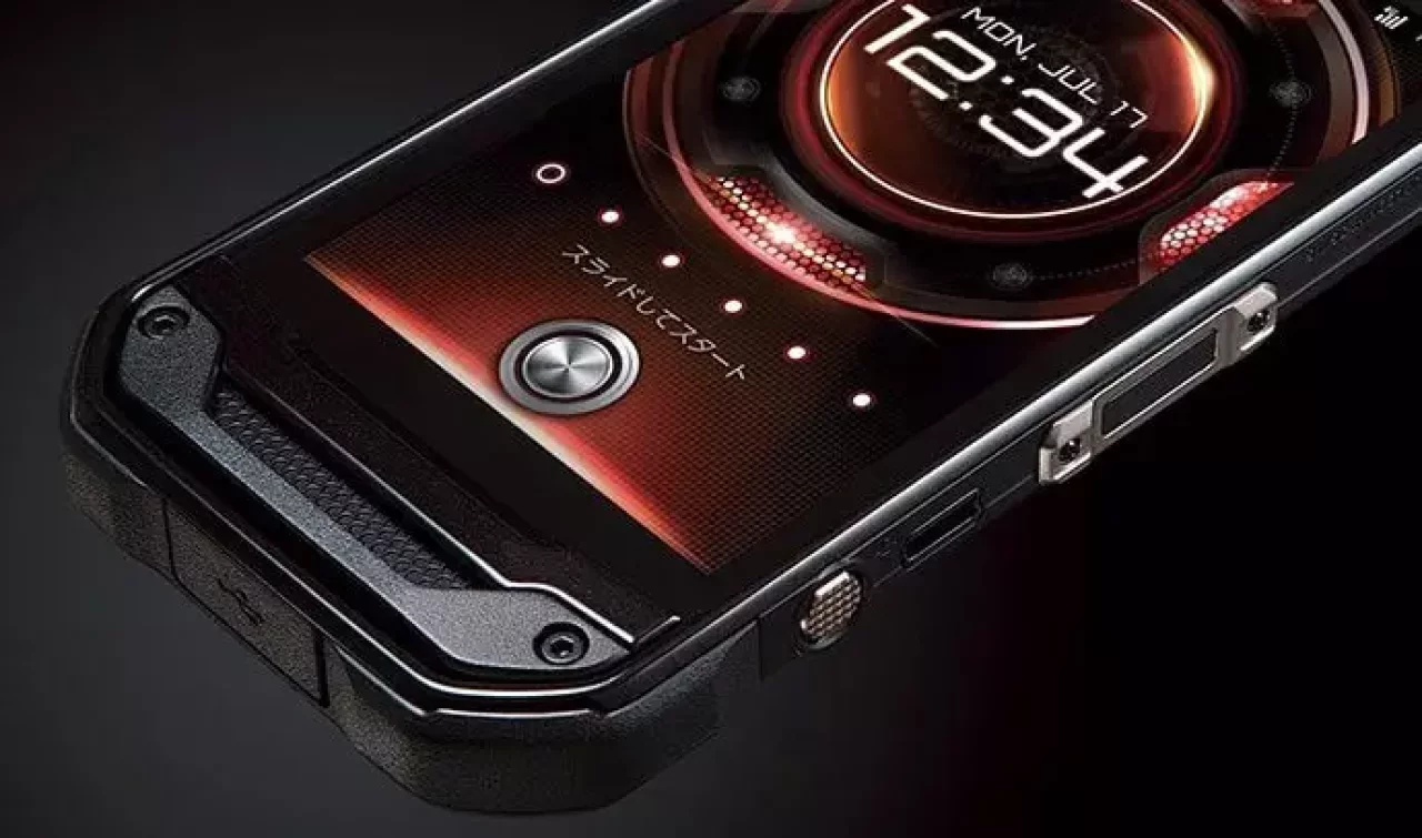 TORQUE G03(京セラ製)