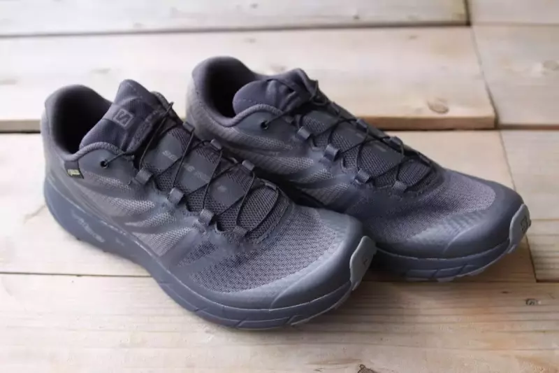 サロモンセンスライドGORE-TEX ノクターンの快適性
