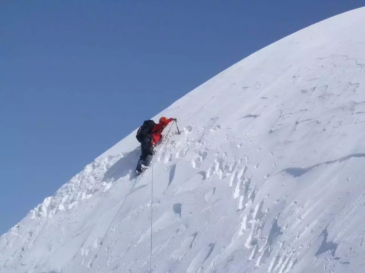 指先が冷える原理