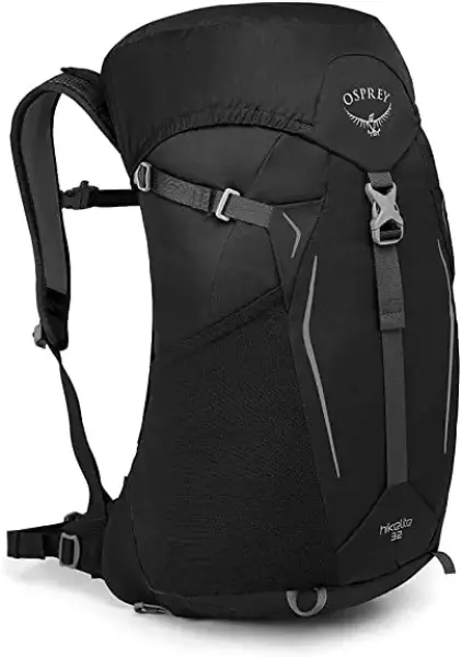 普段遣いもできるシンプルなデザインのザック『オスプレー  ハイクライト32』