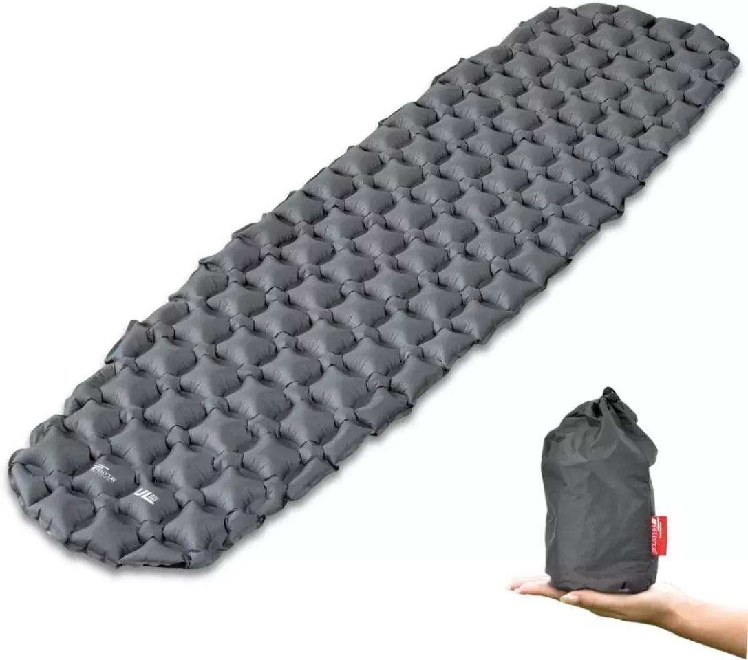 初心者にも購入しやすいテントマット『FIELDOOR ウルトラライトエアーマット』