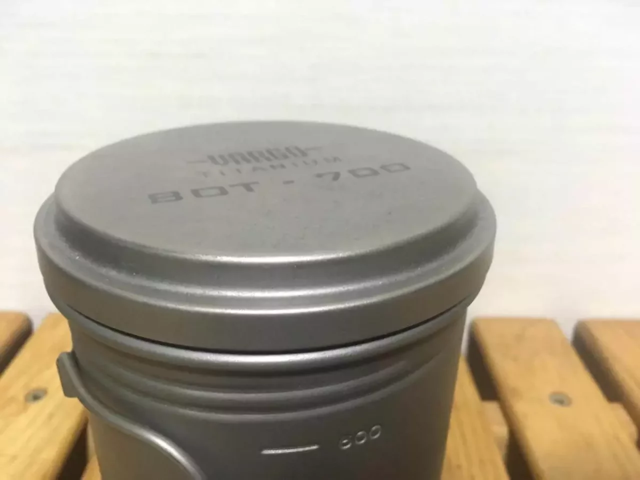 チタニウムボット700