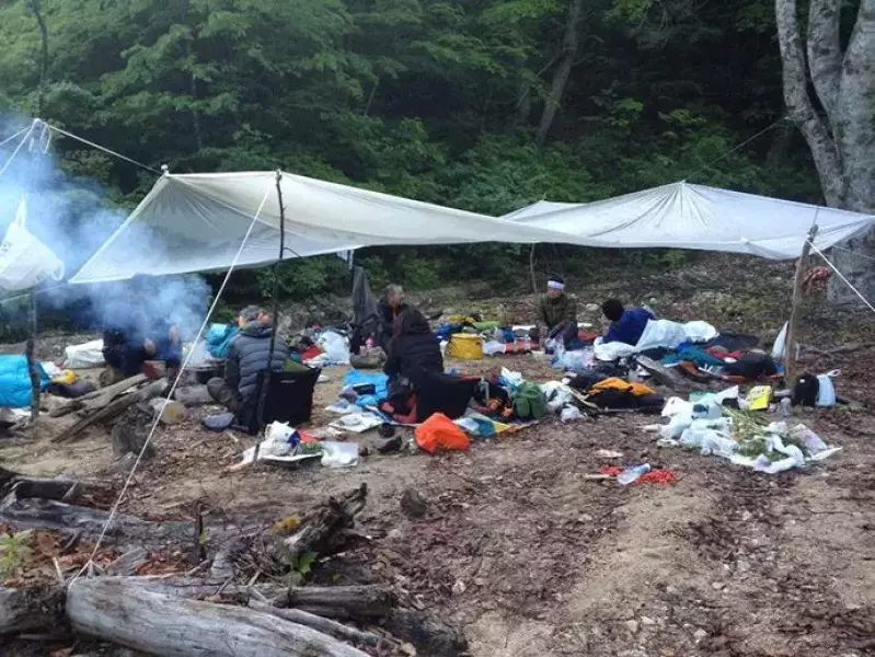 野営で使用しているタープ