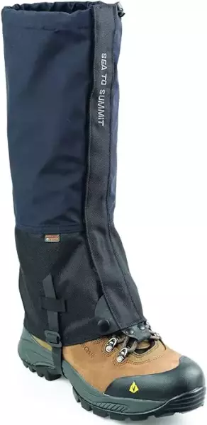 オールラウンドに使えるeVentを採用したゲイターはシートゥーサミットのアルパイン