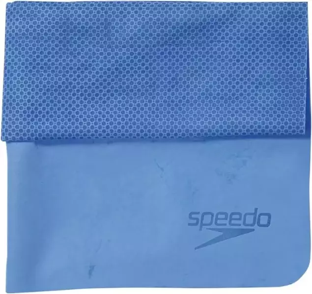 speedo セームタオル大