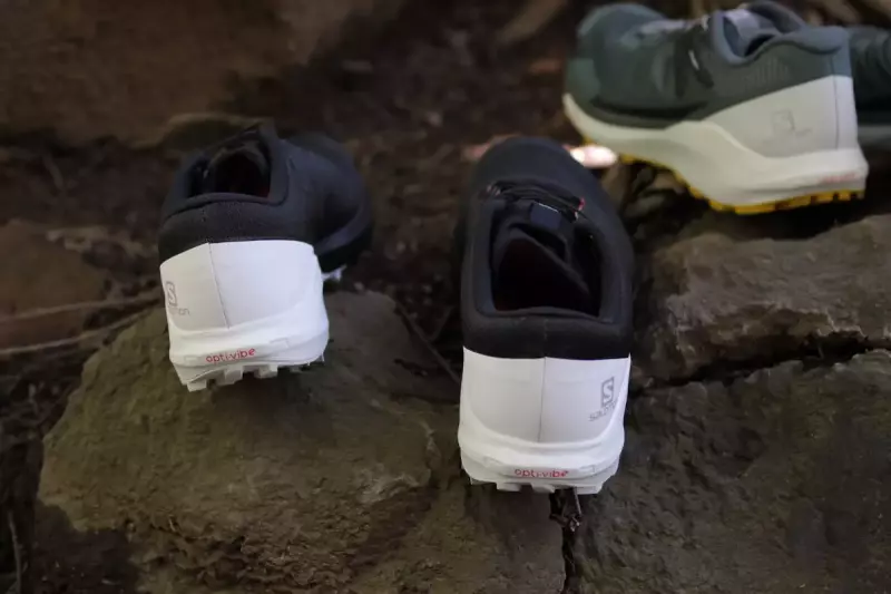 サロモンSENSE 4 PROとSENSE RIDE 3の新しいミッドソールopti-Vibe