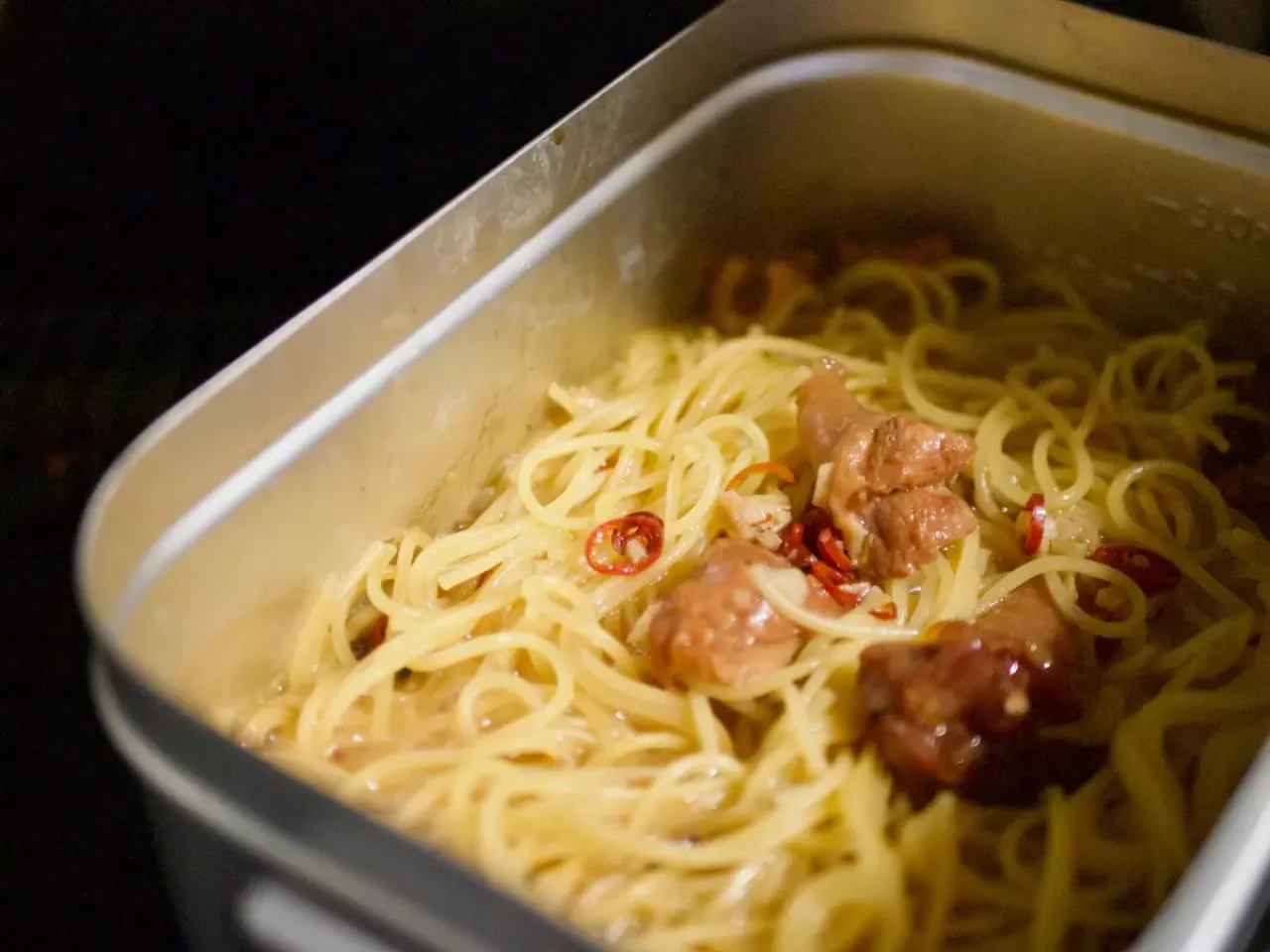 チキンのペペロンチーノは荷造りも超ラク