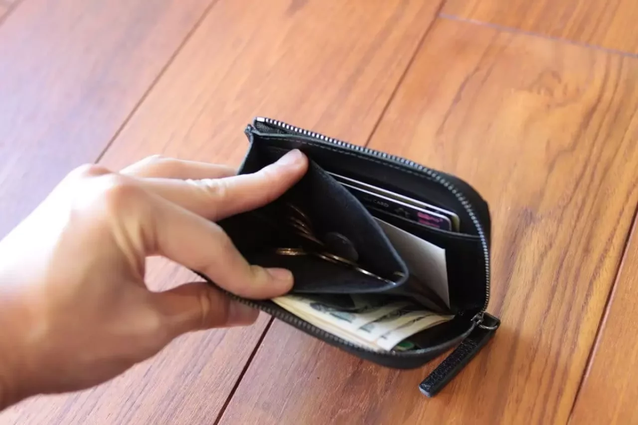 開閉しやすく仕舞いやすい財布