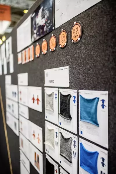 シングルジャージーのベースレイヤーとメリノウールのベースレイヤーを比較