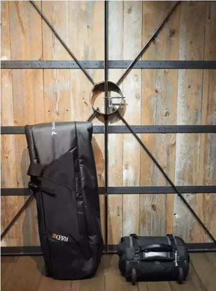 デューシュバッグス