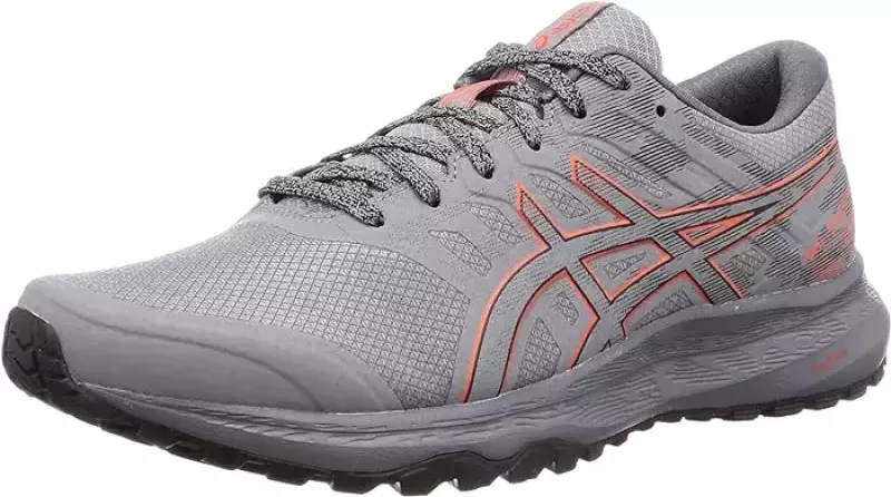 トレイルランニングシューズ アシックス