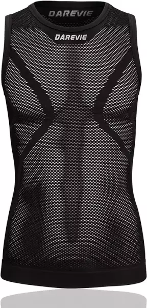 汗離れを促進し登山で冷えを防止−メッシュ地アンダーシャツ