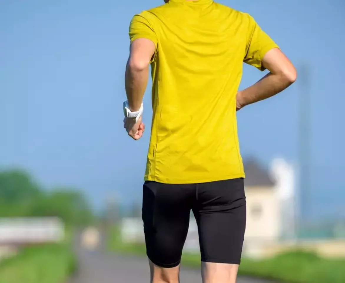 通気性と速乾性に優れたベースレイヤー