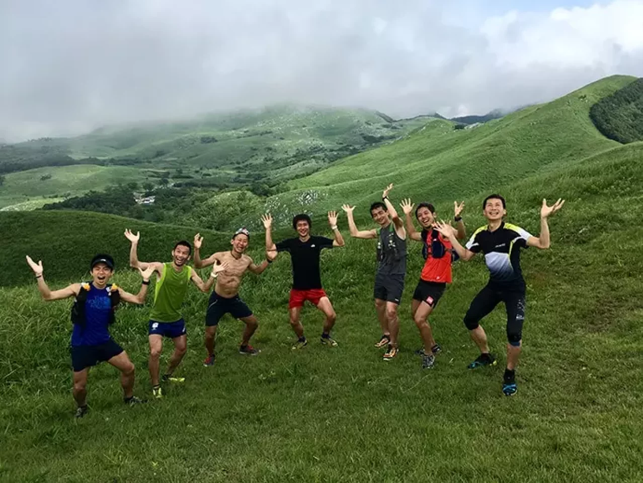 カシオFR100で撮影したトレラン仲間との写真