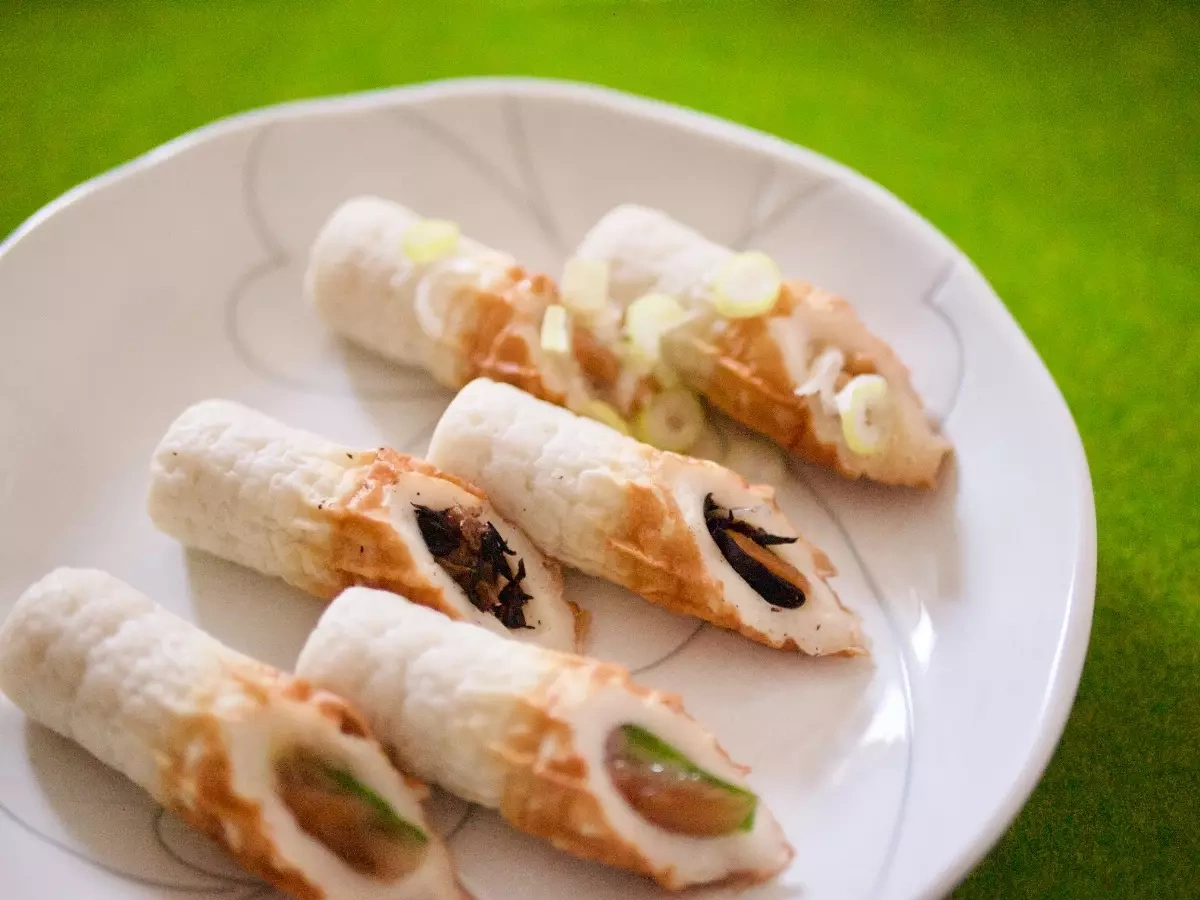 白ごはんと一緒に食べる具材でちくわ詰め-火を使わないずぼら山ごはん