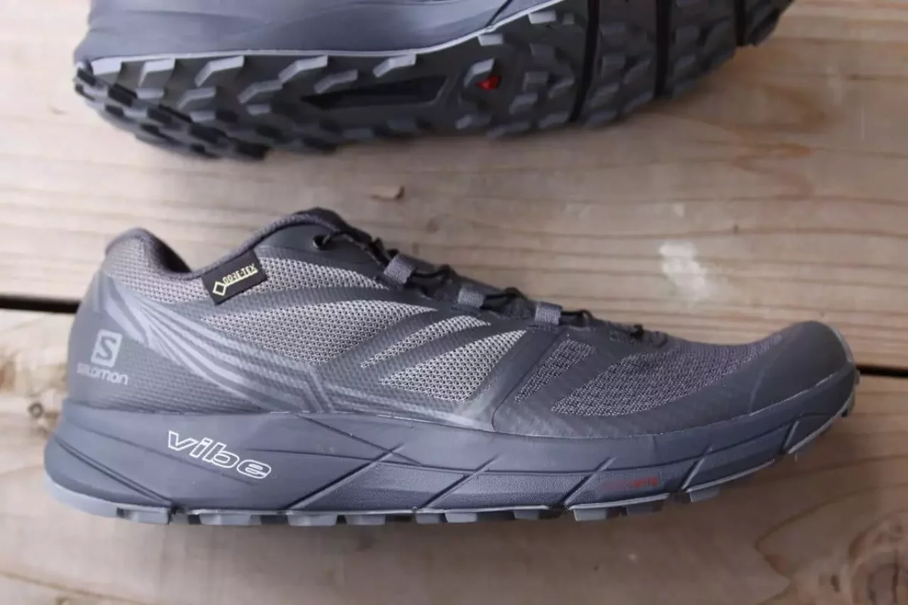 サロモンセンスライドGORE-TEX ノクターンで疲労を軽減