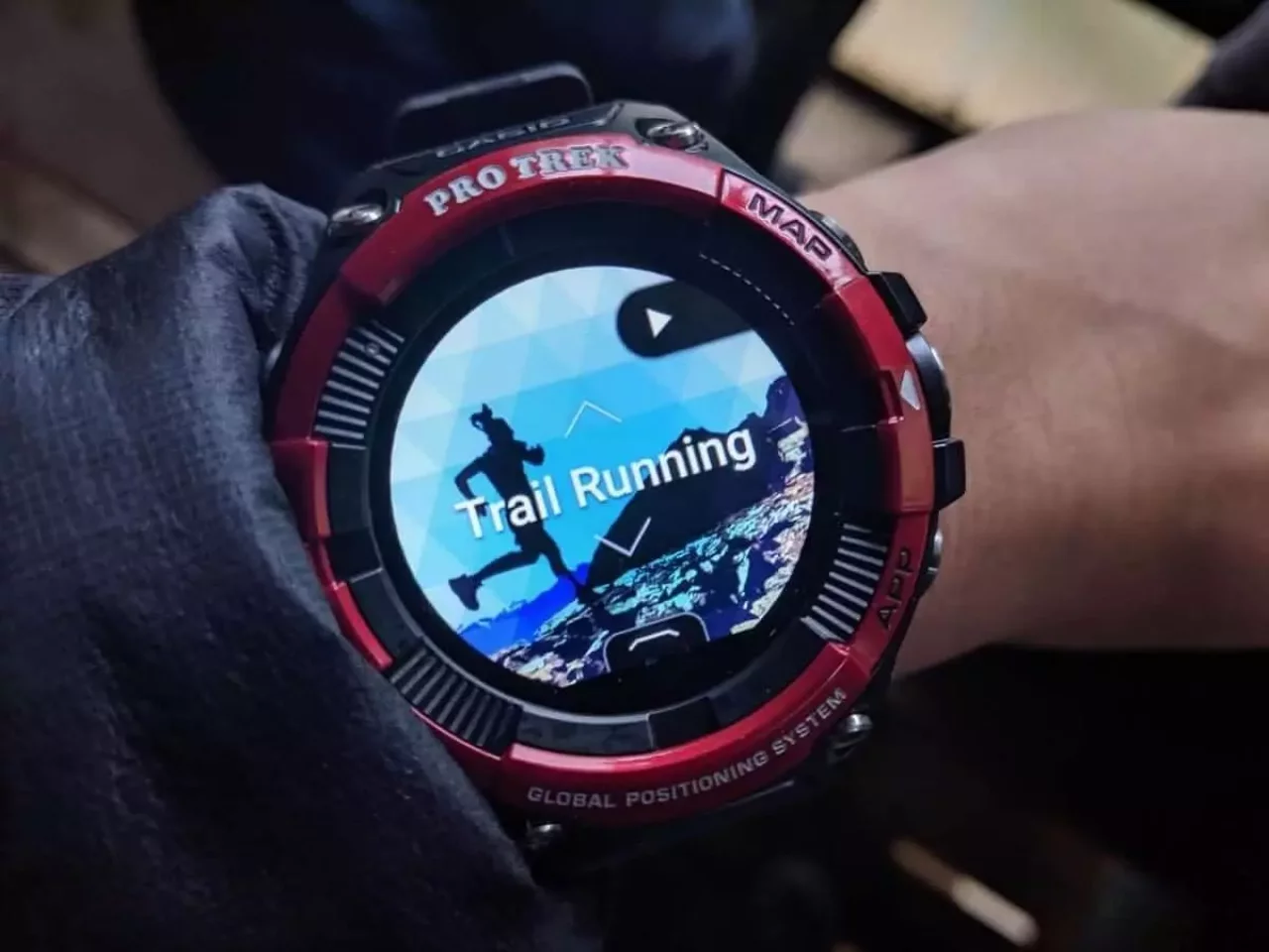 プロトレックスマートの地図を見ながらランニング