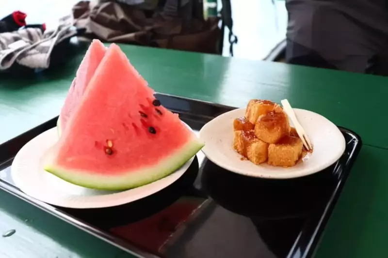 合戦小屋 スイカ