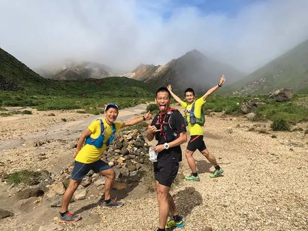 カシオFR100で撮影したトレラン仲間との写真