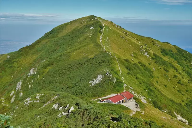 大日小屋