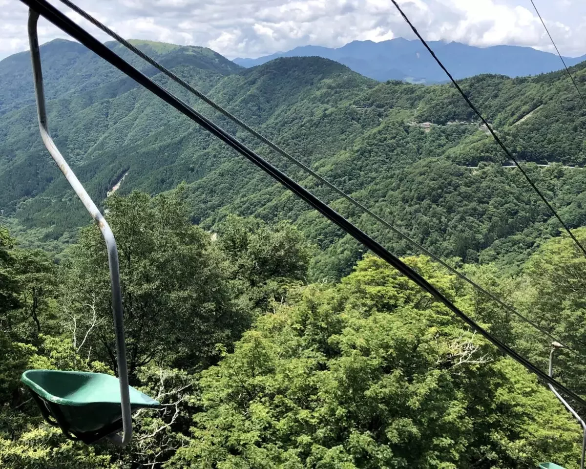 剣山登山リフトからの眺め