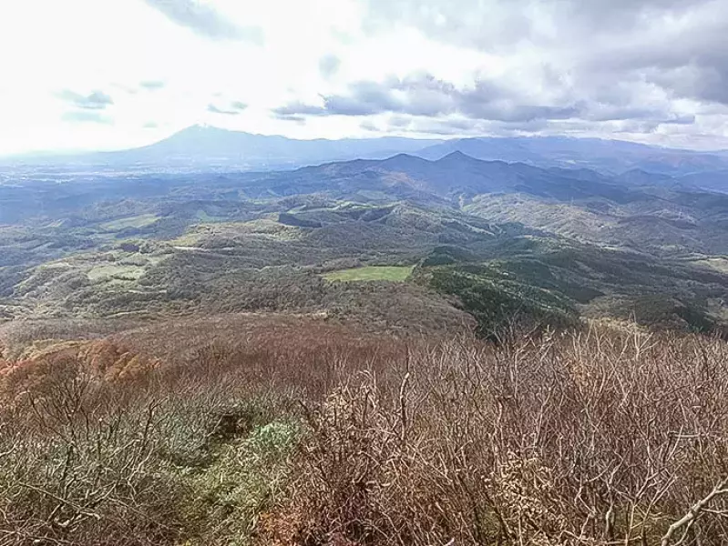 七時雨山