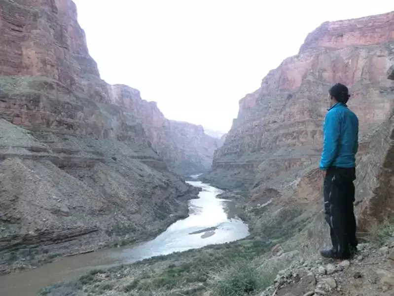 ノローナのフォルケティン ゴアテックスジャケット