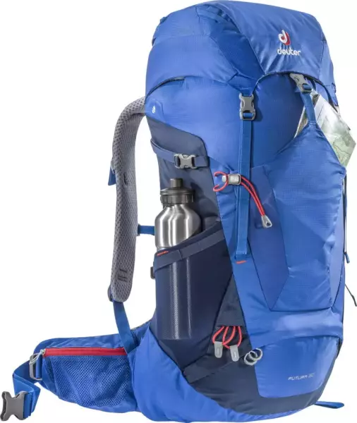 伸縮性のあるメッシュポケットはサイド、フロントに備わっており、すぐに取り出したいものを収納しておくことができます。