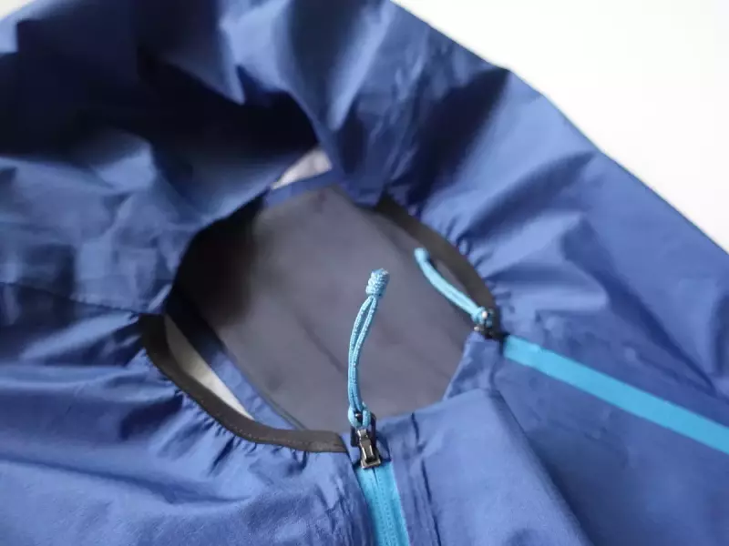 軽量 レインジャケット パタゴニア ストーム・レーサー・ジャケット