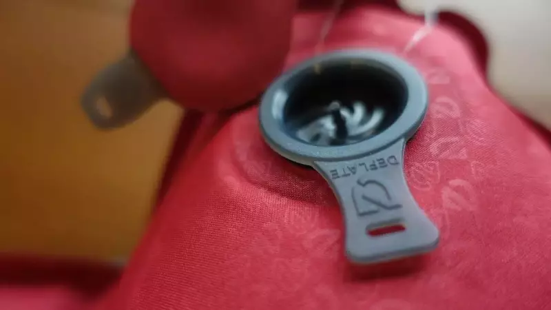 NEMOマットのデフレーションバルブ