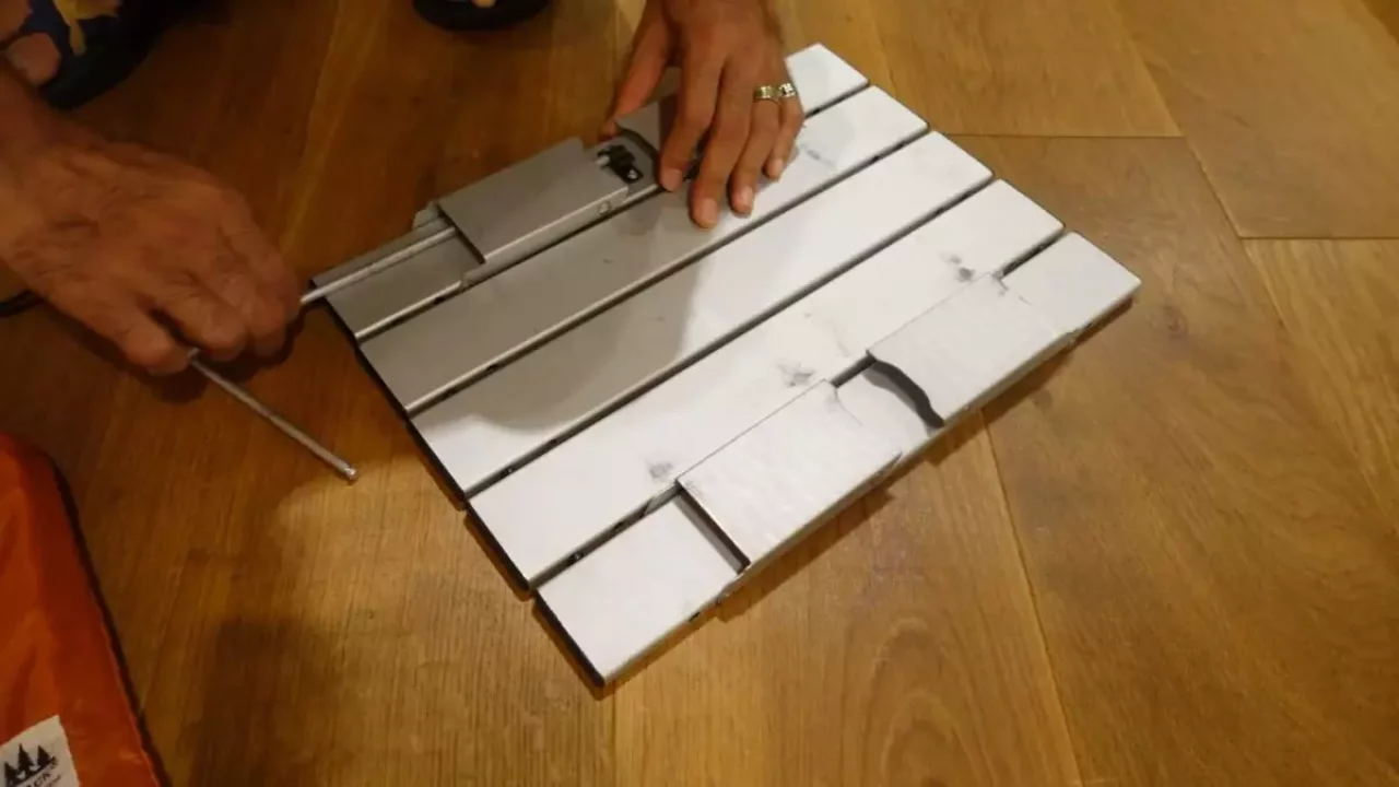 GSIマイクロテーブル スモールの組み立て方