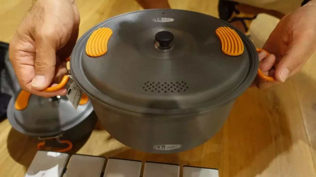 アディロンダック マイクロチェア ゴールドフレーム