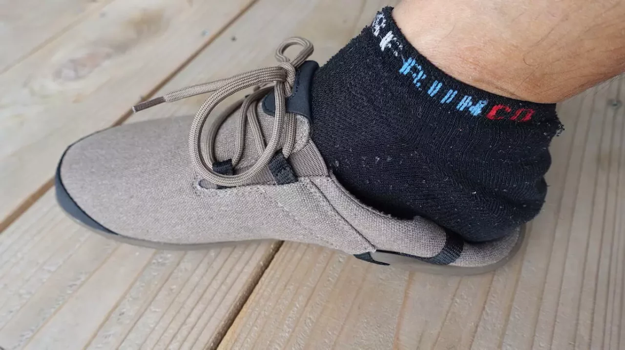 ゼロシューズ ハナをサンダルのように履く