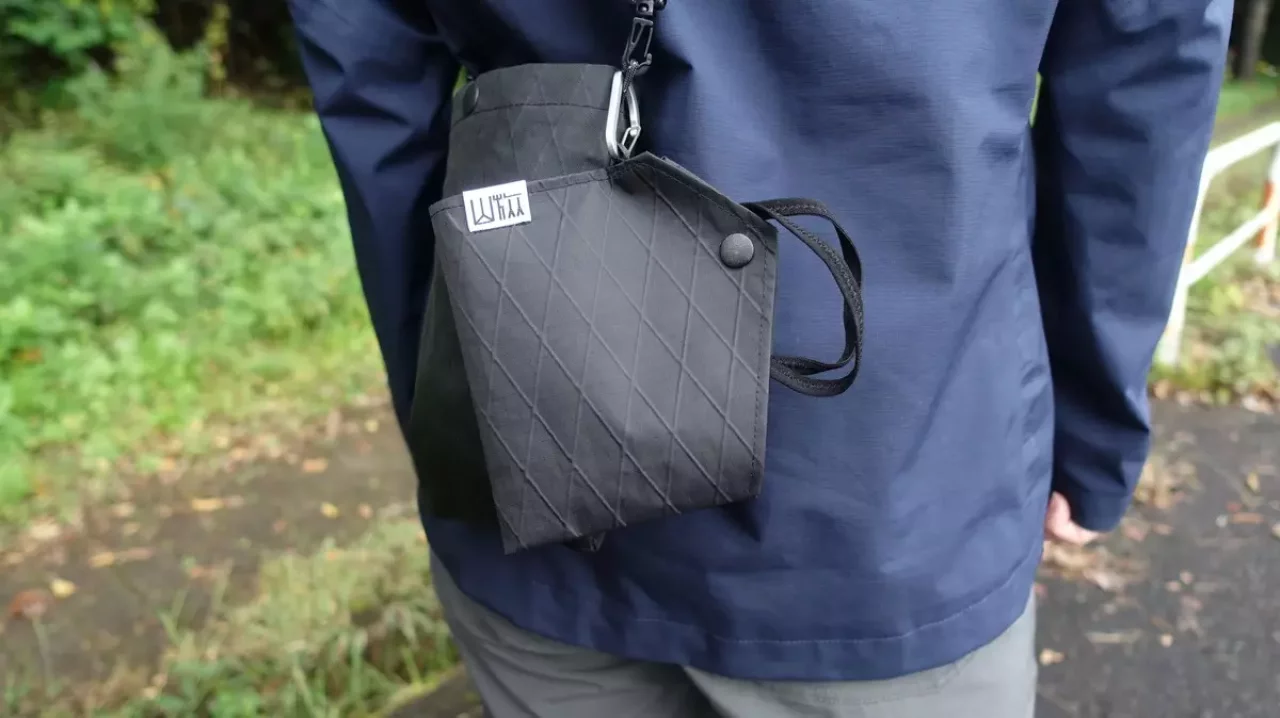 X-PACマスクケース カラビナループ