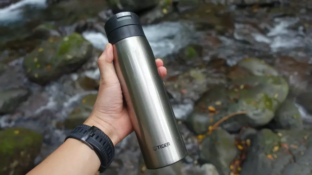 カスタムできるステンレスボトル