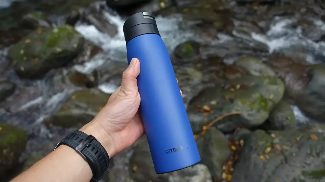 カスタムできるステンレスボトル