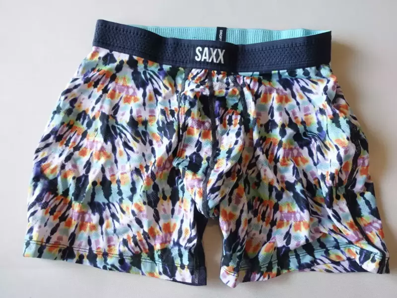 SAXX ホットショット-夏山登山のアンダーウェアにおすすめ