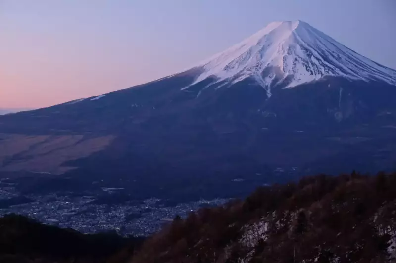 おしの山放浪記  御坂山地 三ツ峠山(開運山)|登山レポート|レポート|山のコト|登山・トレラン・山スキーマガジン「山旅旅」